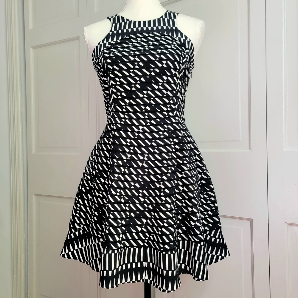 Parker 100% Silk Geometric‎ Sleeveless Fit & Flare Mini Cocktail Dress Small